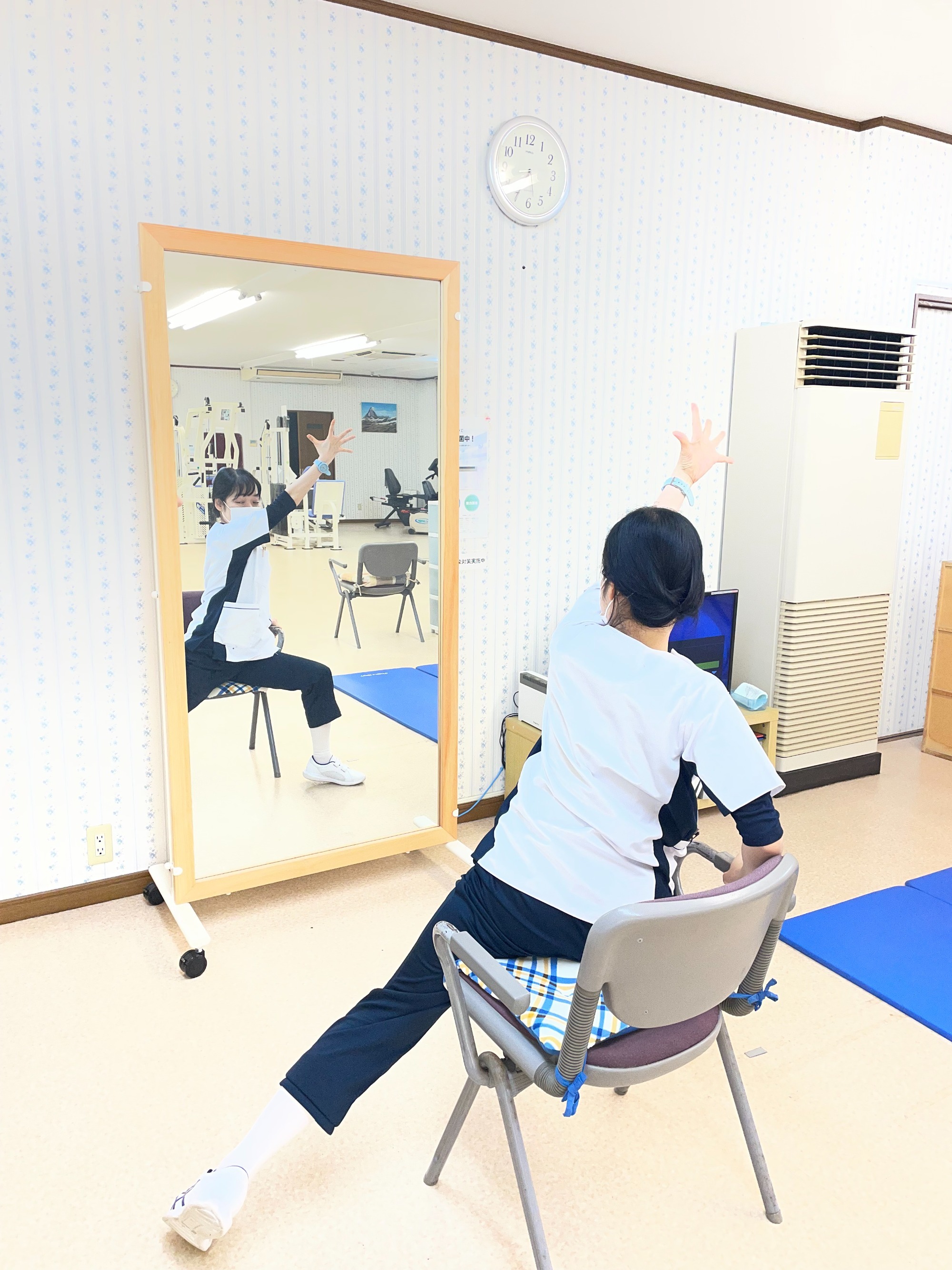けん引治療機器